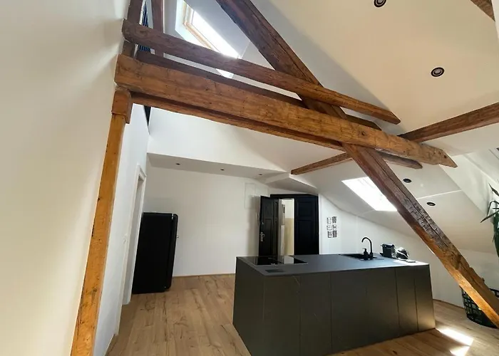 Rooftop Loft *