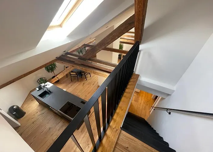 Rooftop Loft *